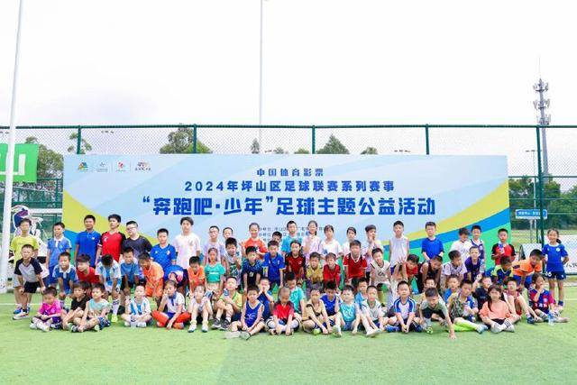 新赛季NBA30大球星候选名单公布，谁将成为最终赢家？